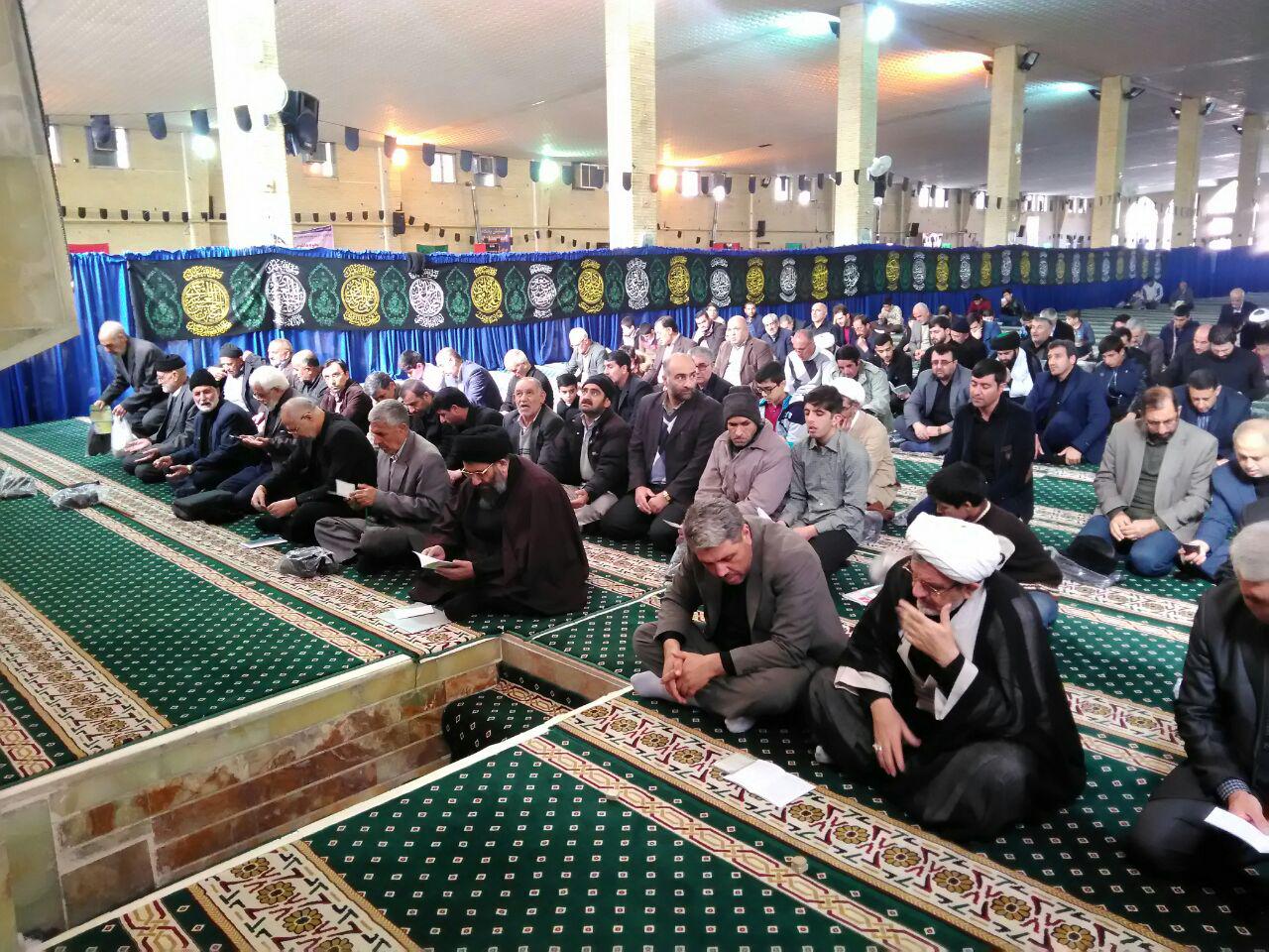 مراسم زیارت از بعید در مصلی امام خمینی (ره) شهرستان خوی برگزار شد