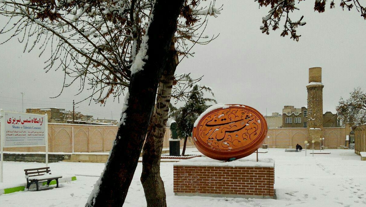 بارش ۱۰سانتی متری برف در خوی