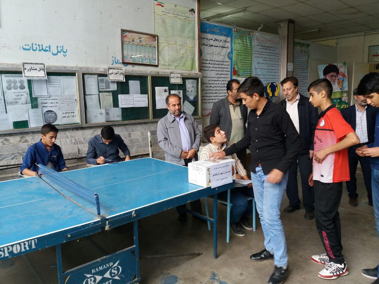 انتخابات شوراهای دانش آموزی شهرستان خوی برگزار شد