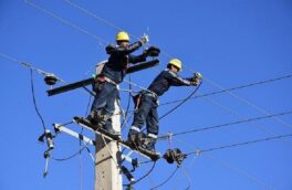 ۵۸ کیلومتر شبکه فرسوده برق شهرستان خوی بازسازی و اصلاح شد