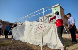 ۷۰۰ دستگاه چادر امدادی میان زلزله‌زدگان خوی توزیع شد