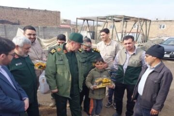 فرمانده سپاه شهدای استان آذربایجان غربی از مناطق زلزله‌زده خوی بازدید کرد