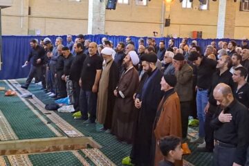 نمازگزاران شهرستان خوی اهانت به ساحت مقدس قرآن را محکوم کردند