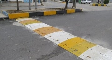 دستگاه‌ها ایمنی معابر خوی را فوری اصلاح کنند