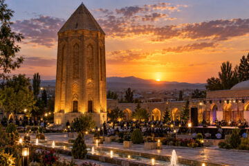 خوی ۱۰ روز با شمس تبریزی همراه می‌شود